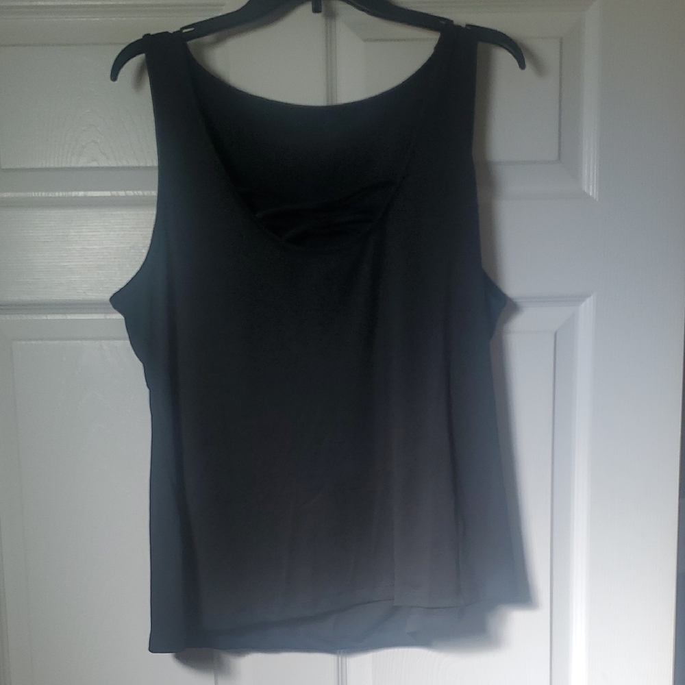 Black Sleeveless Scoop Neck Tank Top 3XL - Picture 2 of 5